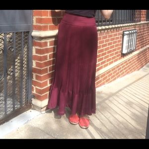 Maroon Maple skirt, great condition, sz 4